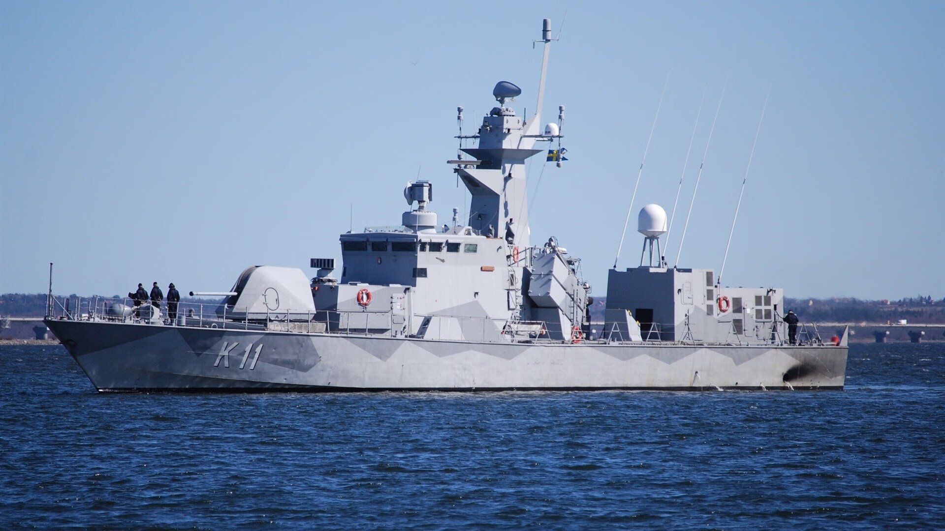 伊朗球迷在雪中烤羊肉串助威，被冬奥组委点名表扬，伊朗足球场